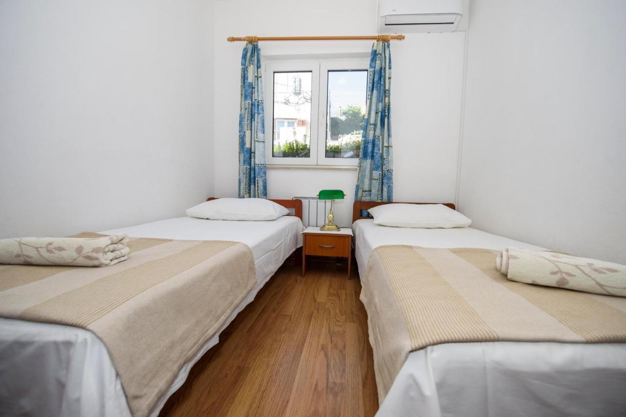 Apartman Mijo - Suhi Potok Jesenice  Exterior foto